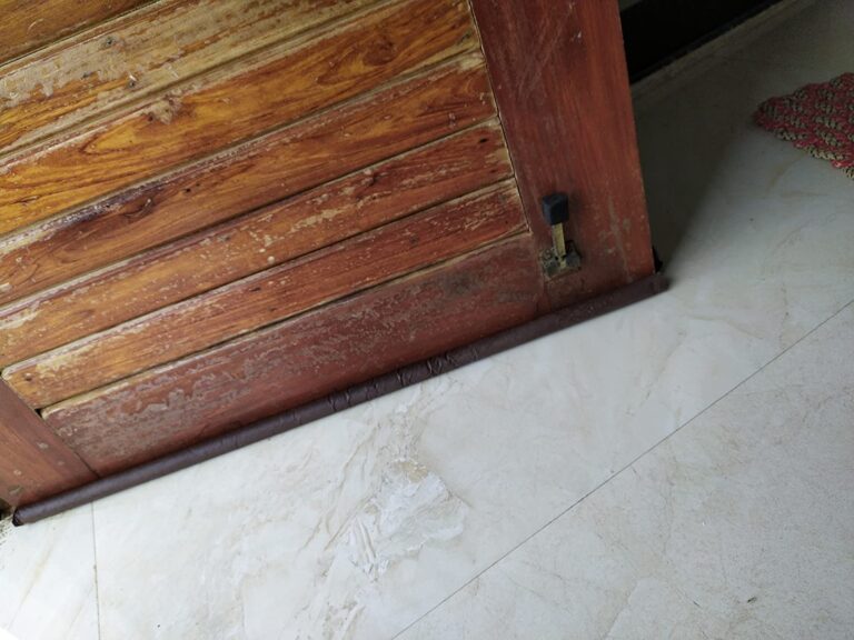 Fulfils it's purpose, I am using for kitchen doors to keep away the insects and on bedroom doors for maintaining AC temperature.. Overall satisfied. Mrs Anita Abuja ⭐⭐⭐⭐⭐